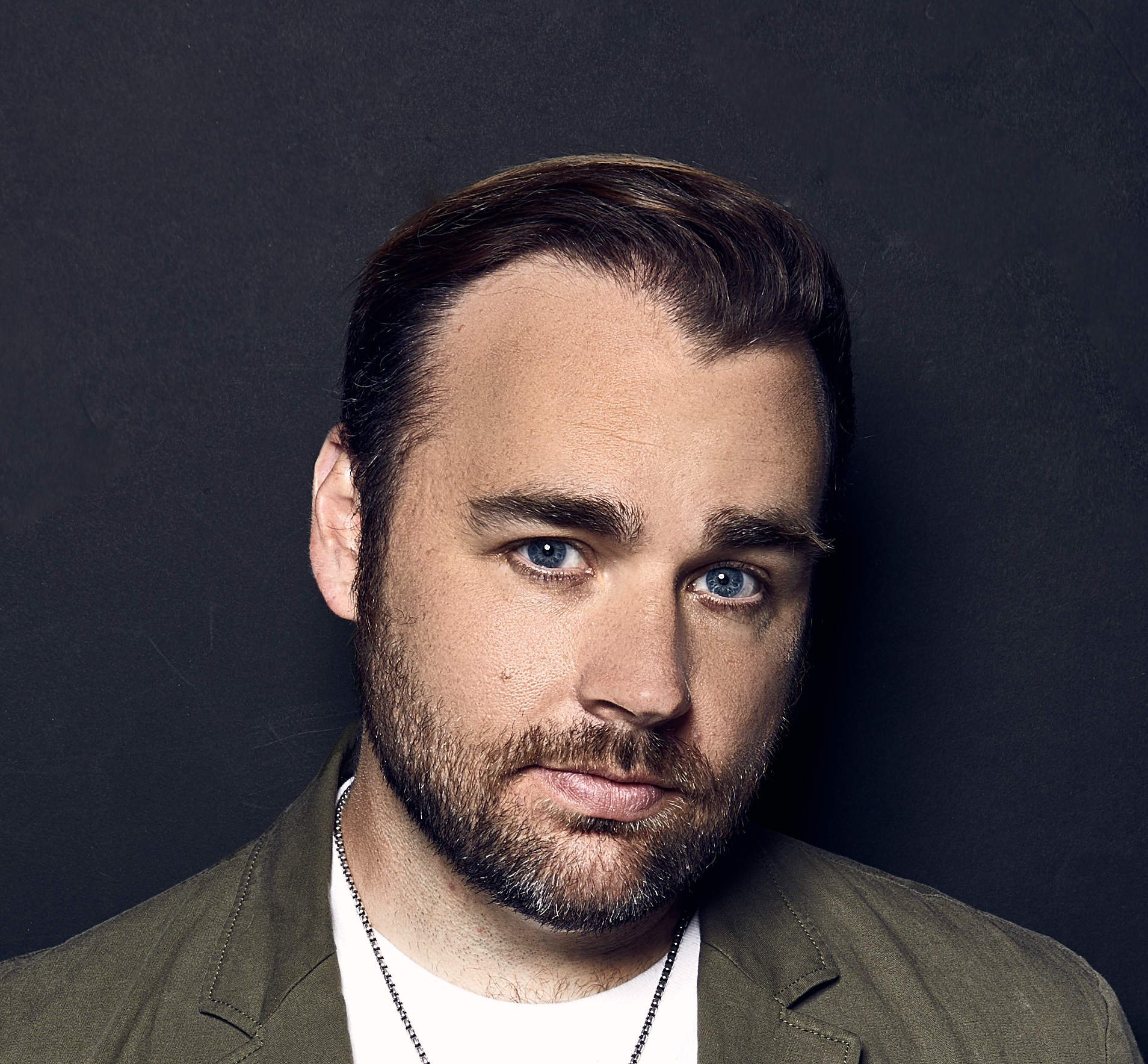 Ash Avildsen - Moves | Fashion & Lifestyle... Online