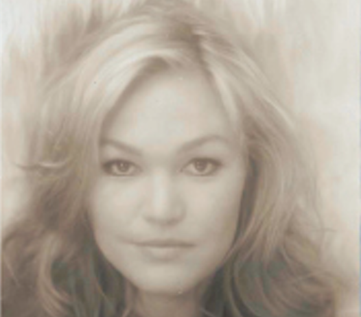 JuliaStiles
